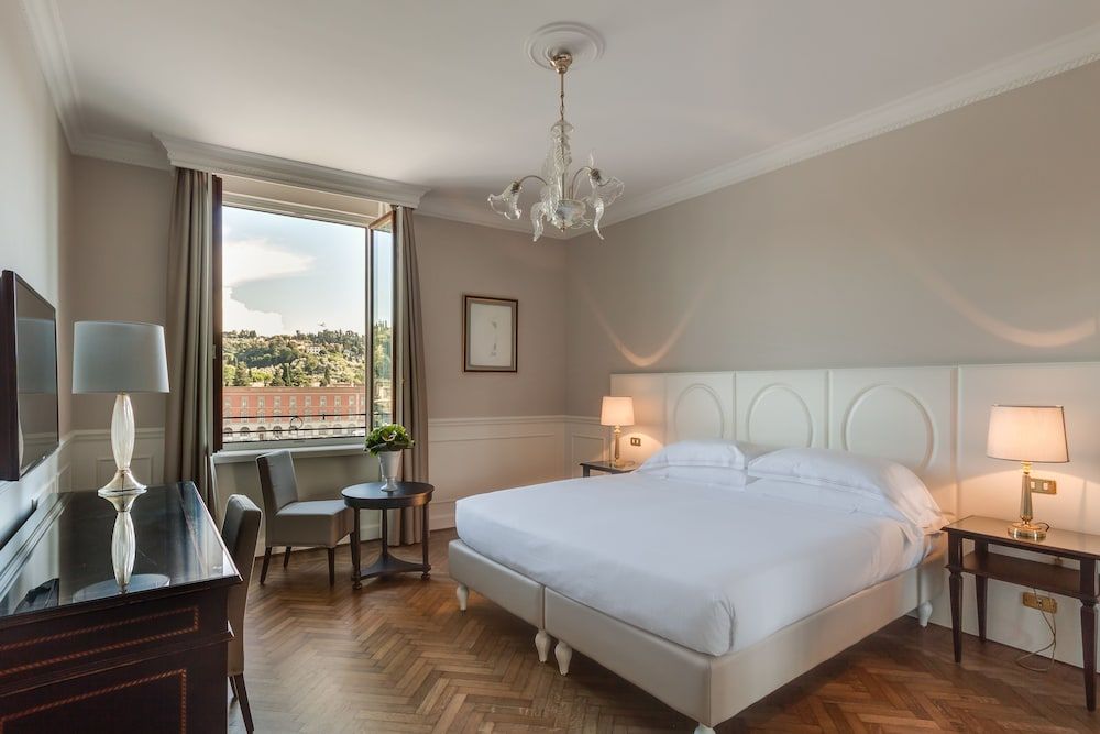 undefined Plaza Hotel Lucchesi 6