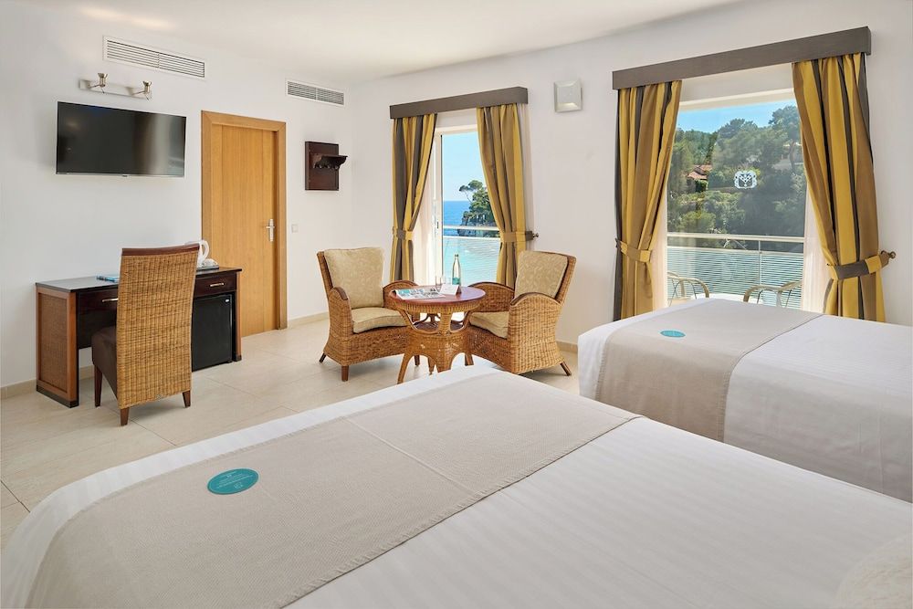 Comfort Suite, 1 Bedroom, Balcony, Sea View