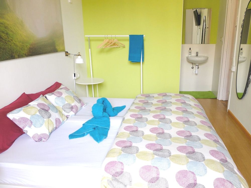 undefined Fabrizzio's Petit - Hostel 8