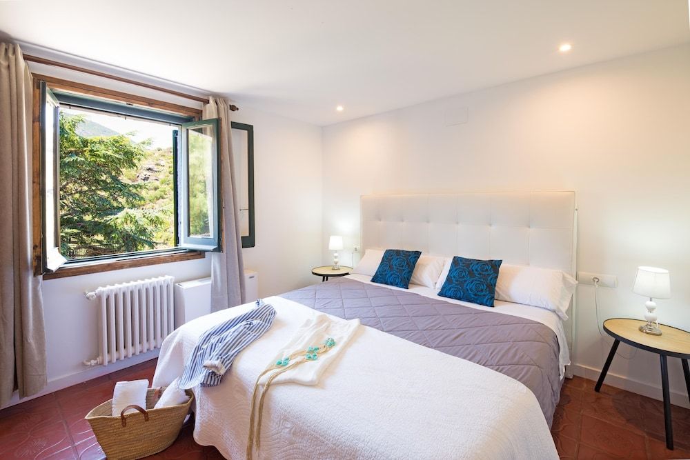 Double Room, Mountain View