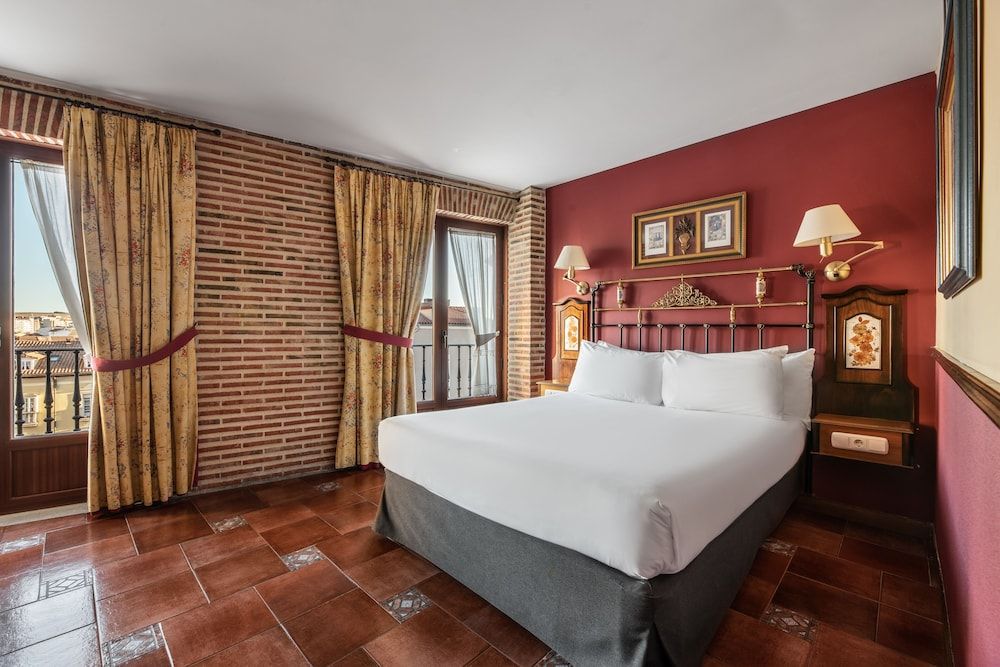 Crisol Mesón del Cid Family Suite, Multiple Beds