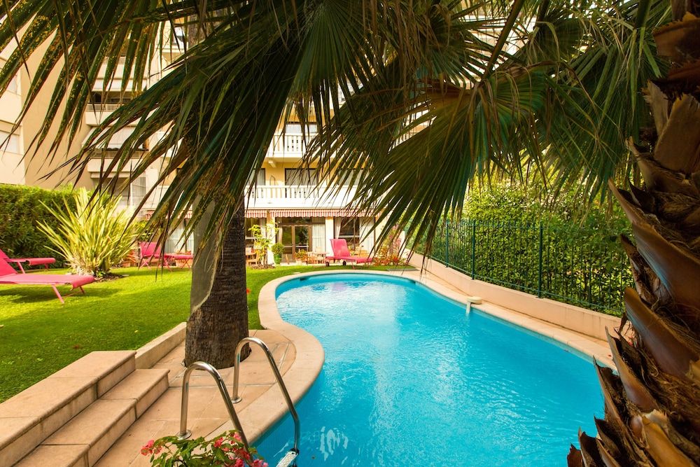 undefined Sun Riviera