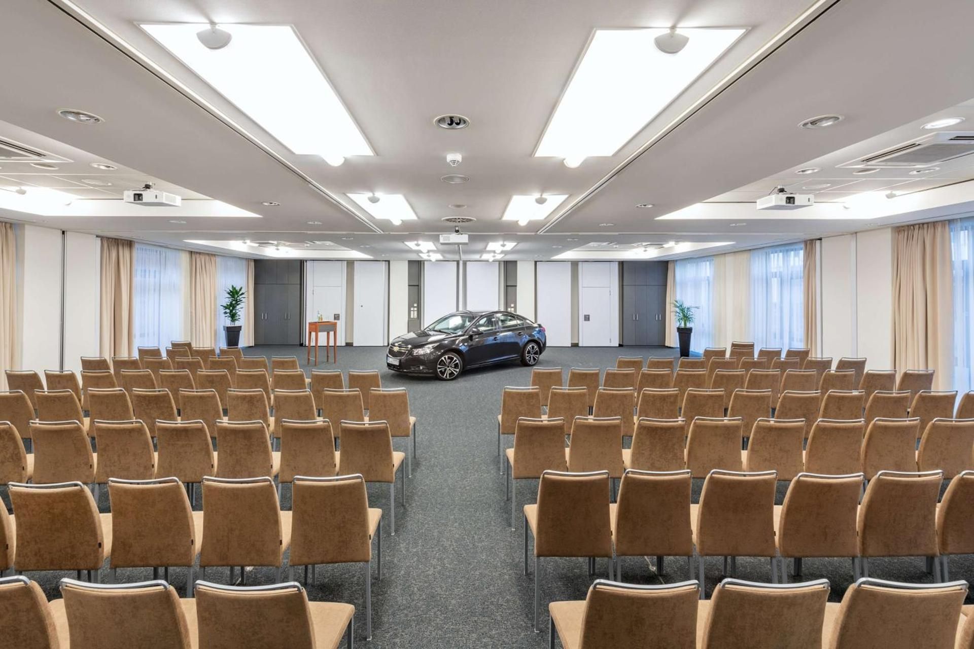 meeting room / ballrooms
