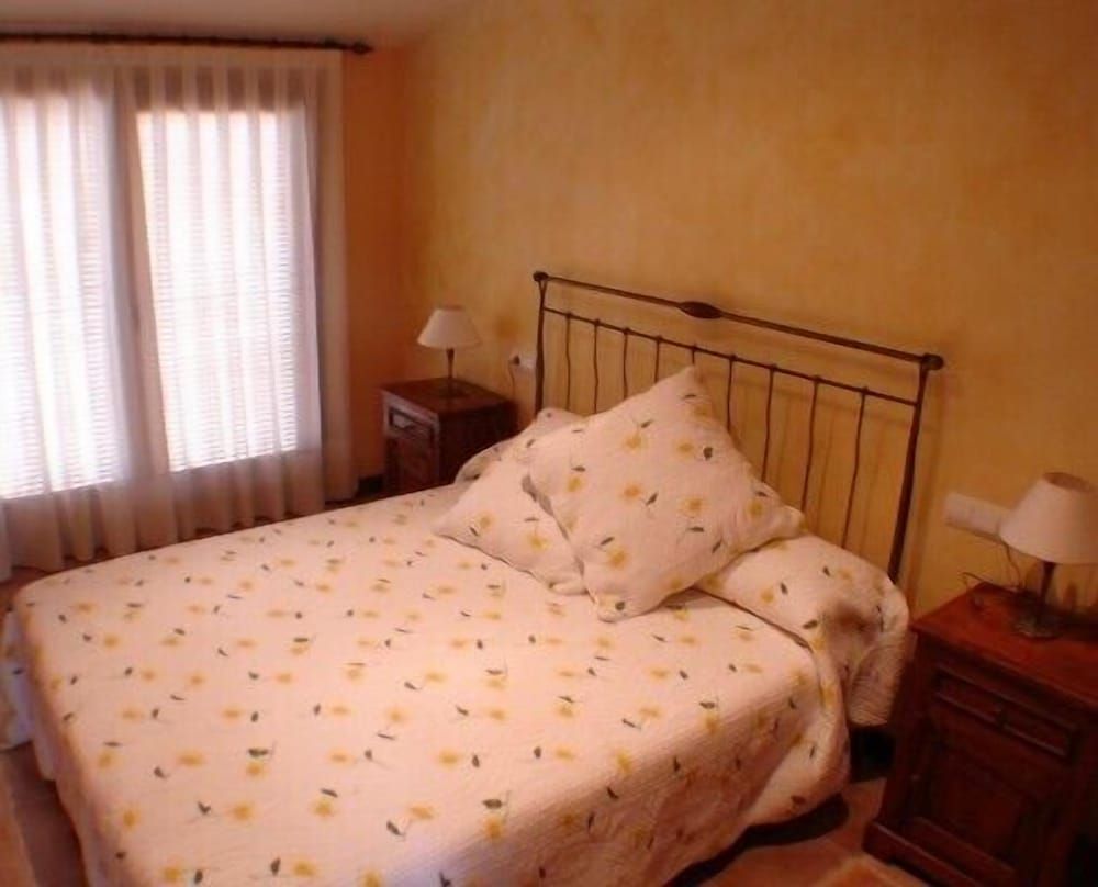 Standard Double Room, Garden View