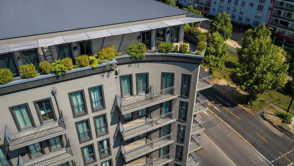 undefined Newberlin 2