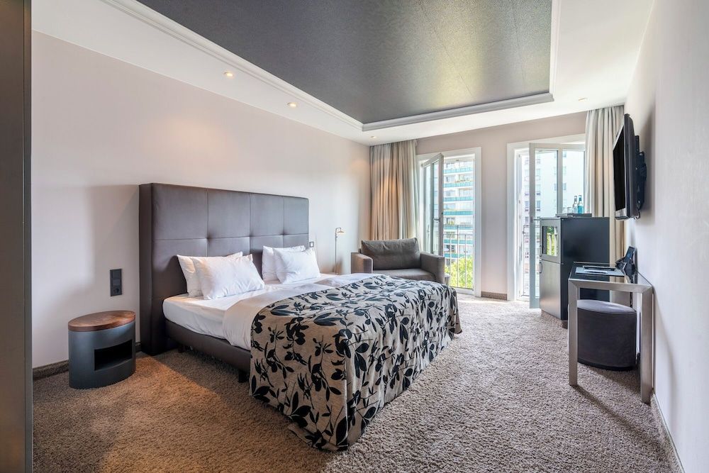 Newberlin Design Double Room 2