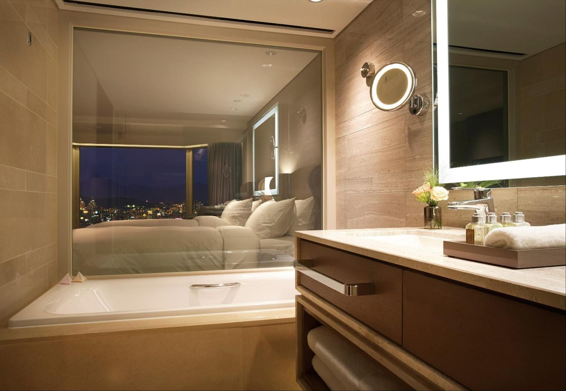 undefined Paradise Hotel Busan 10