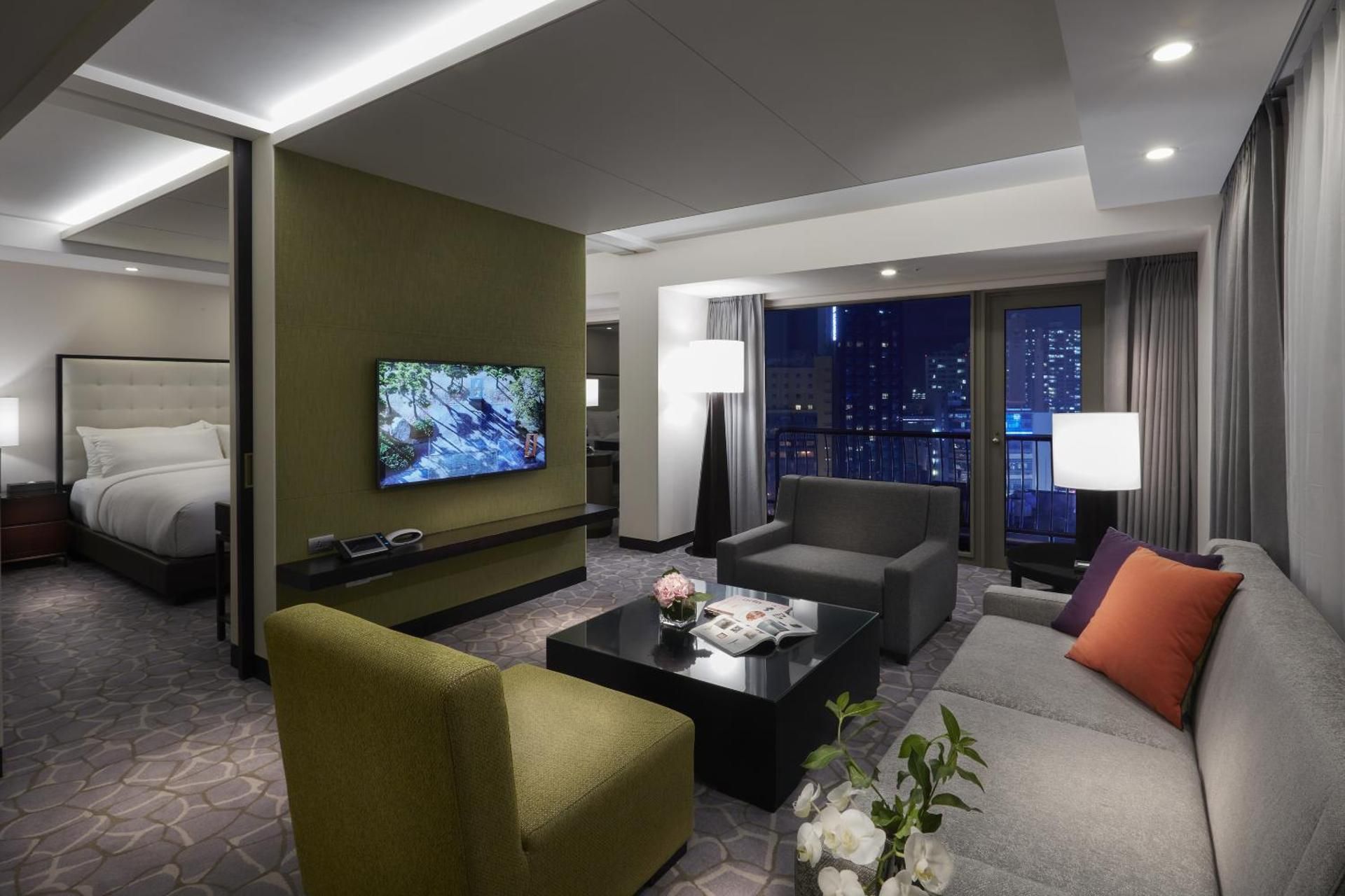 Main Building Junior Suite City View