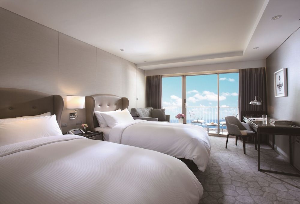 undefined Paradise Hotel Busan