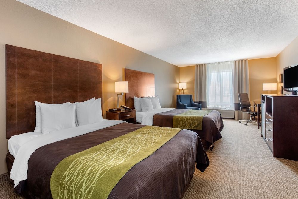 Standard Room, 2 Queen Beds, Non Smoking