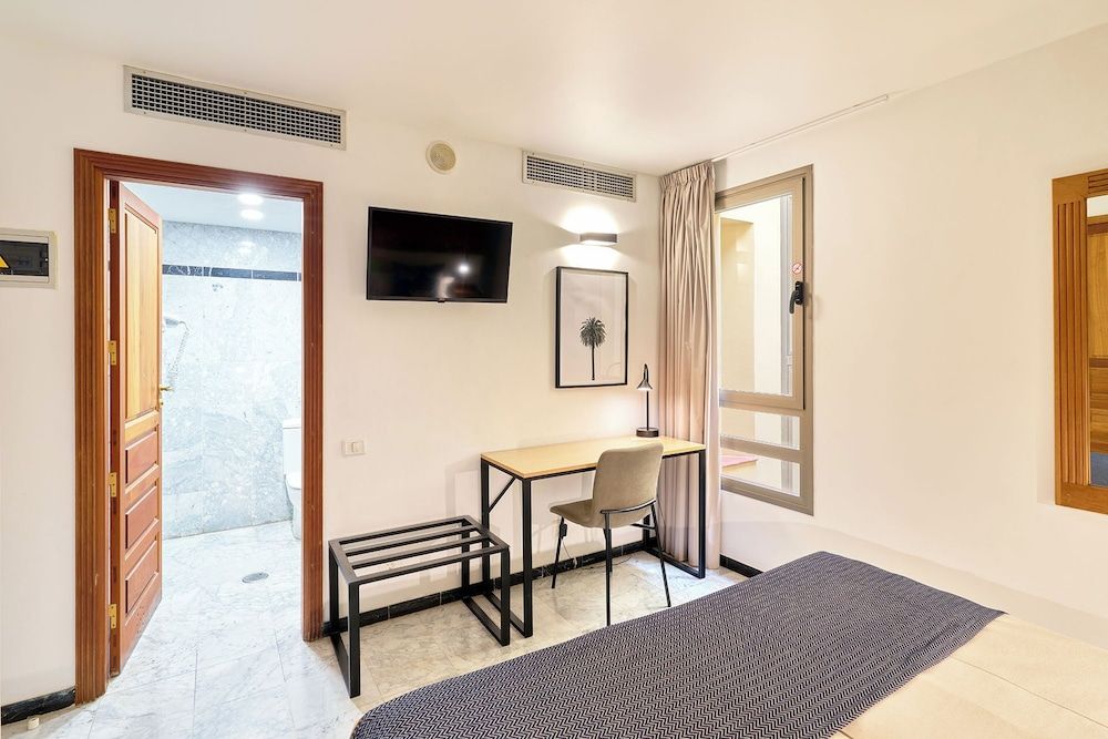 Basic Room (Torre del Conde)