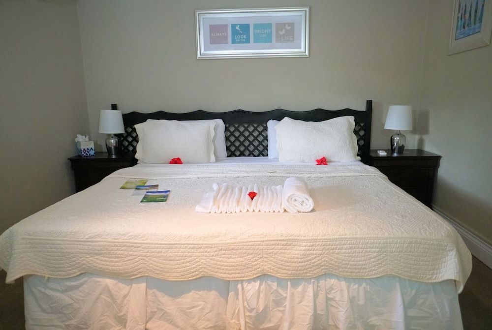 Marigot Beach Club and Dive Resort Family Villa, 2 Bedrooms (Rose Cottage) 4