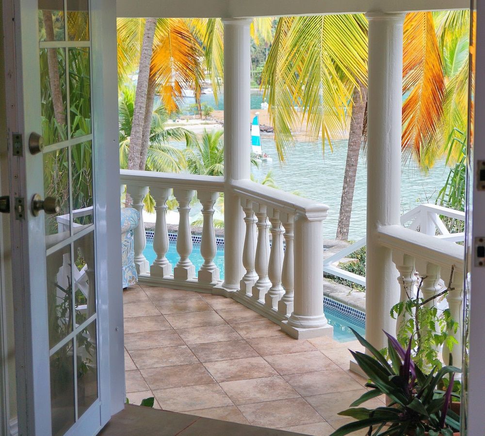 Marigot Beach Club and Dive Resort Family Villa, 2 Bedrooms (Rose Cottage) 6
