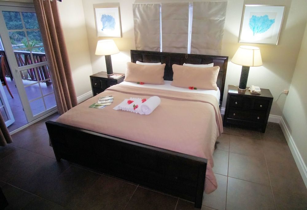 Marigot Beach Club and Dive Resort Family Villa 3