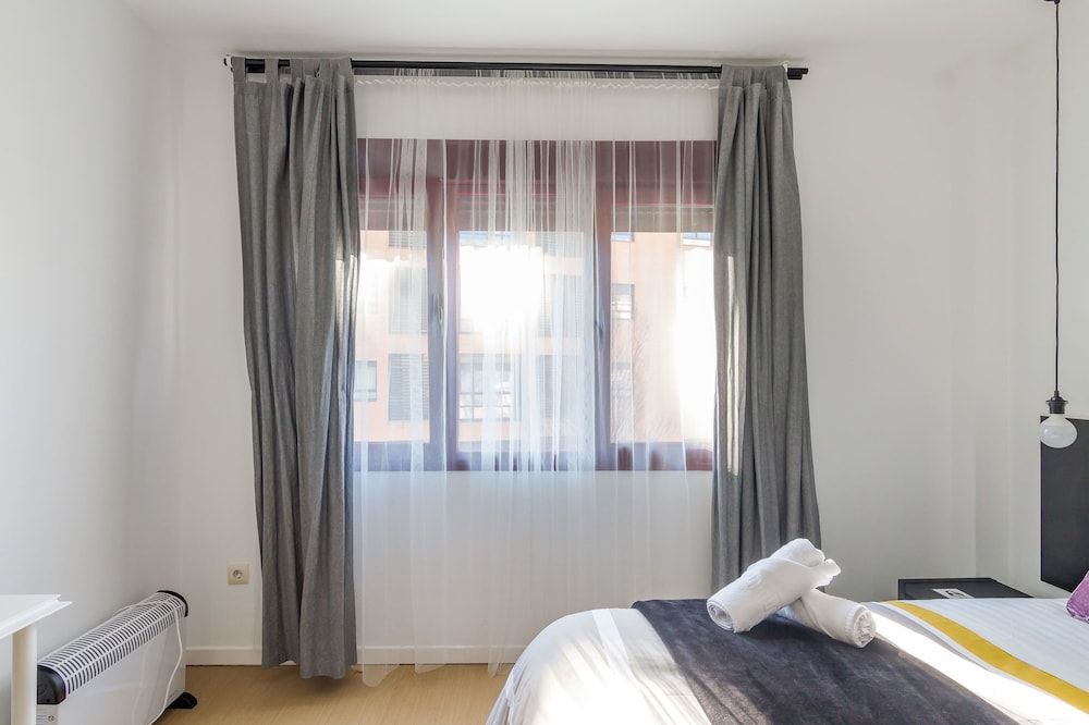 AYZ Javier Cabrini - Auto check-in property Comfort Double Room, Shared Bathroom 14