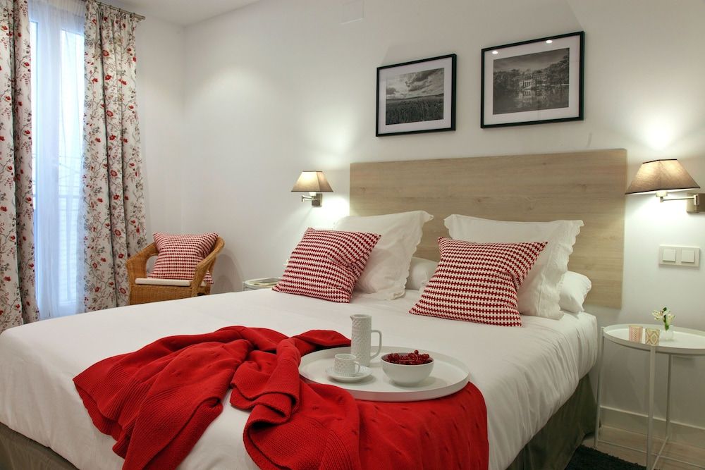 Feelathome Madrid Suites Apartments Apartment, 2 Bedrooms