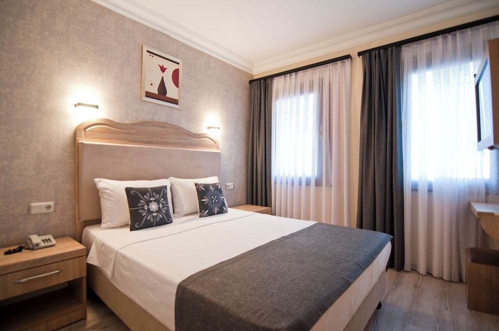 Artefes Hotel Old City Economy Double or Twin Room 9