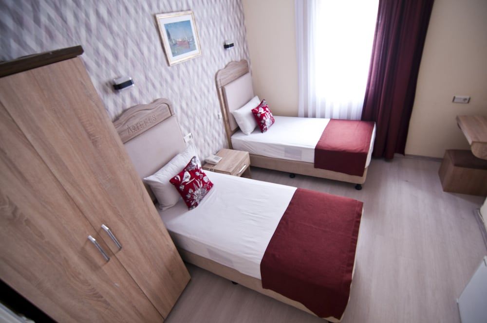 Artefes Hotel Old City Economy Double or Twin Room 16