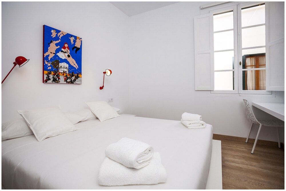 Cheap & Chic Hotel Double Room 2