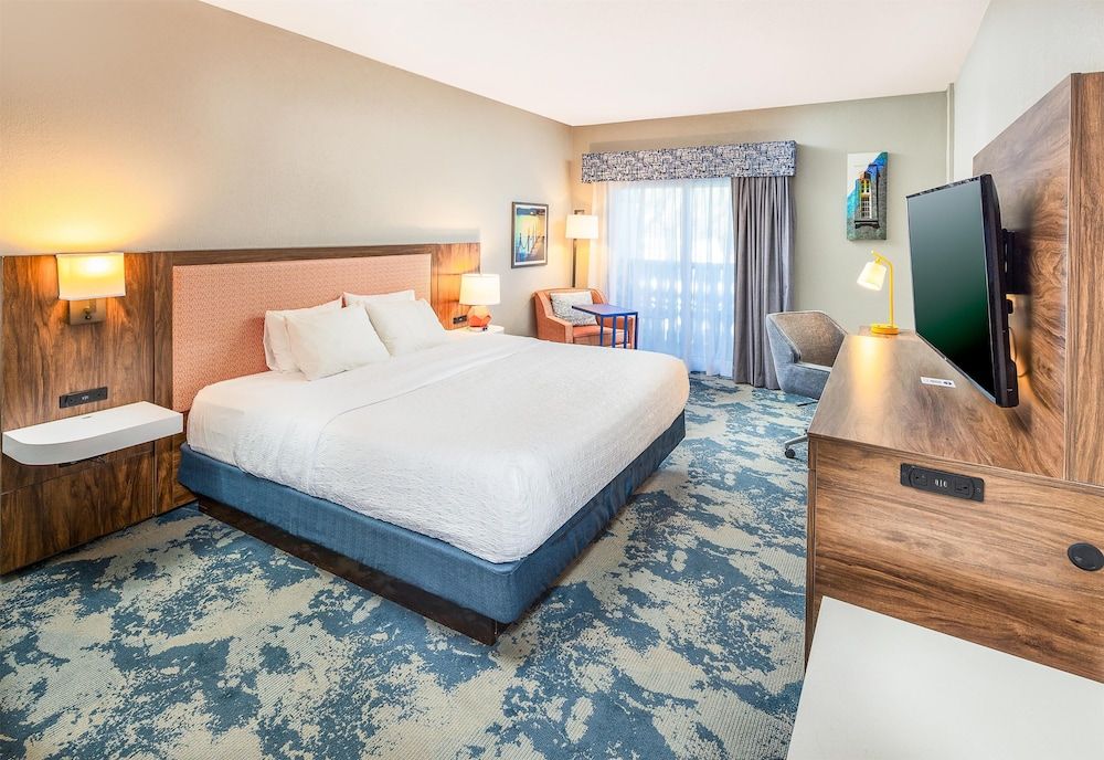 Room, 1 King Bed, Ocean View