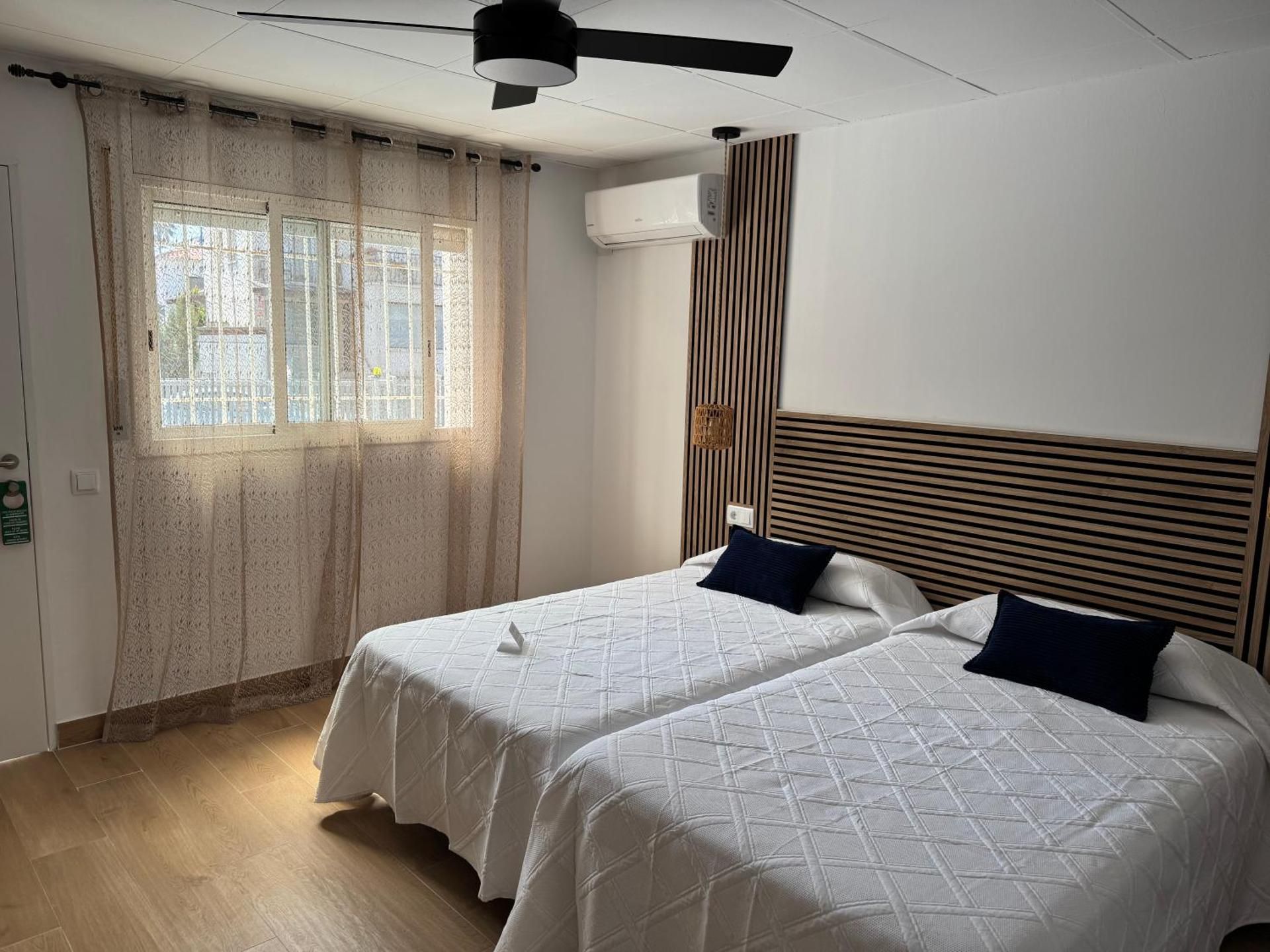 Large Twin Room