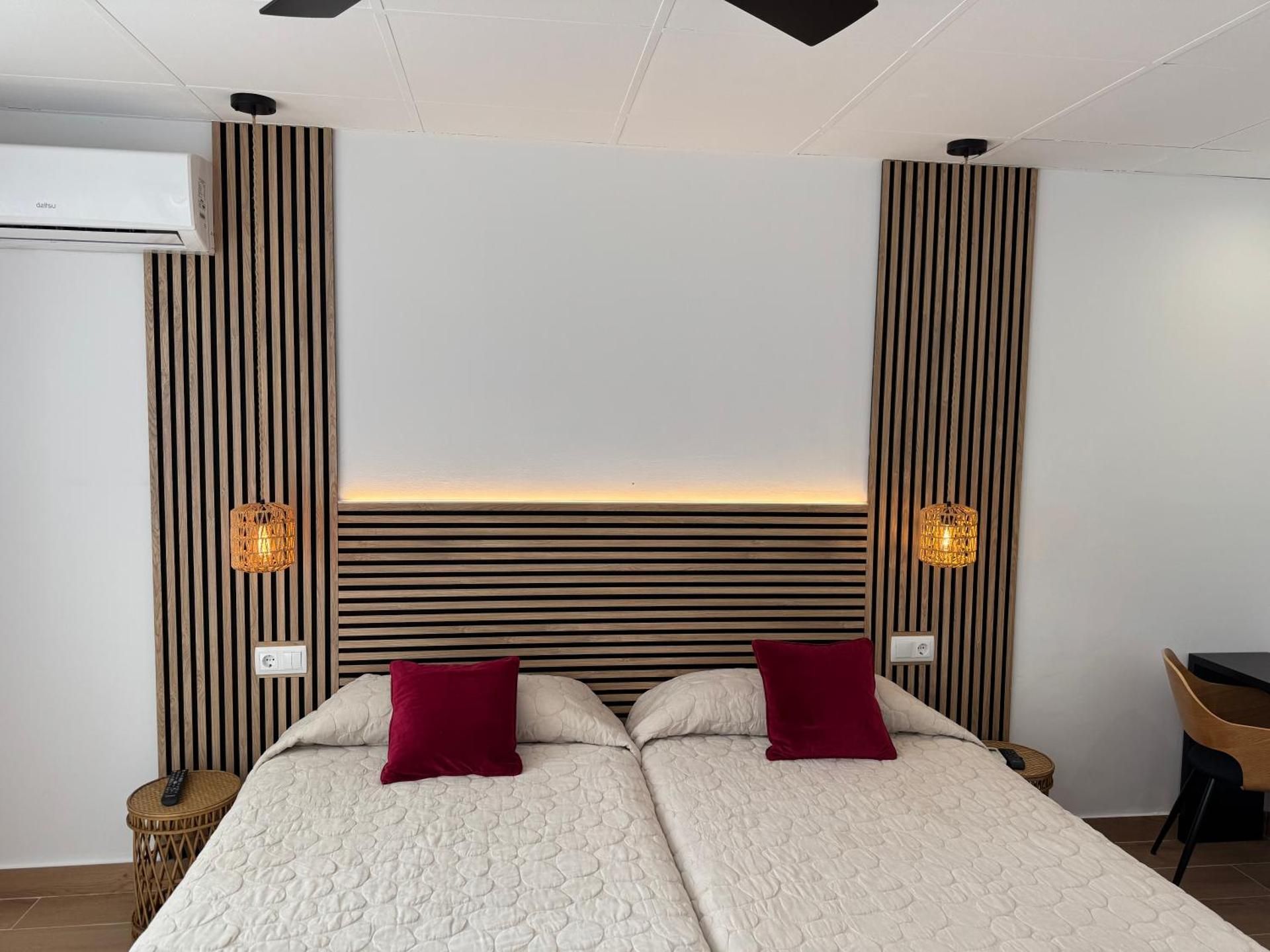 Large Twin Room