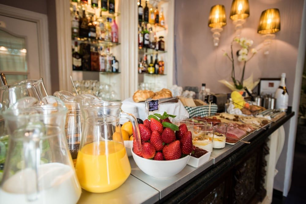 undefined The Town House - Adults Only 9