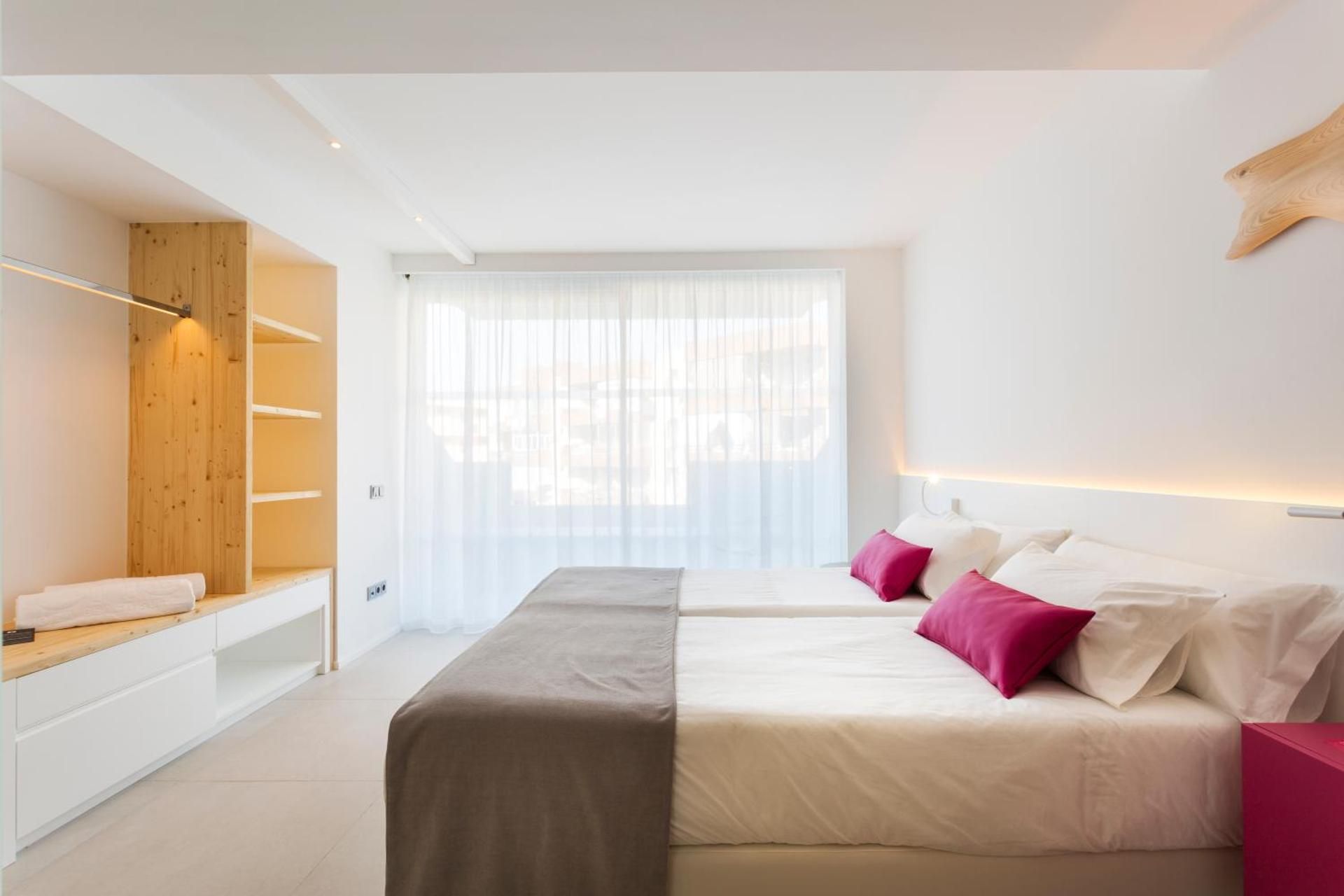 Suite with Patio View