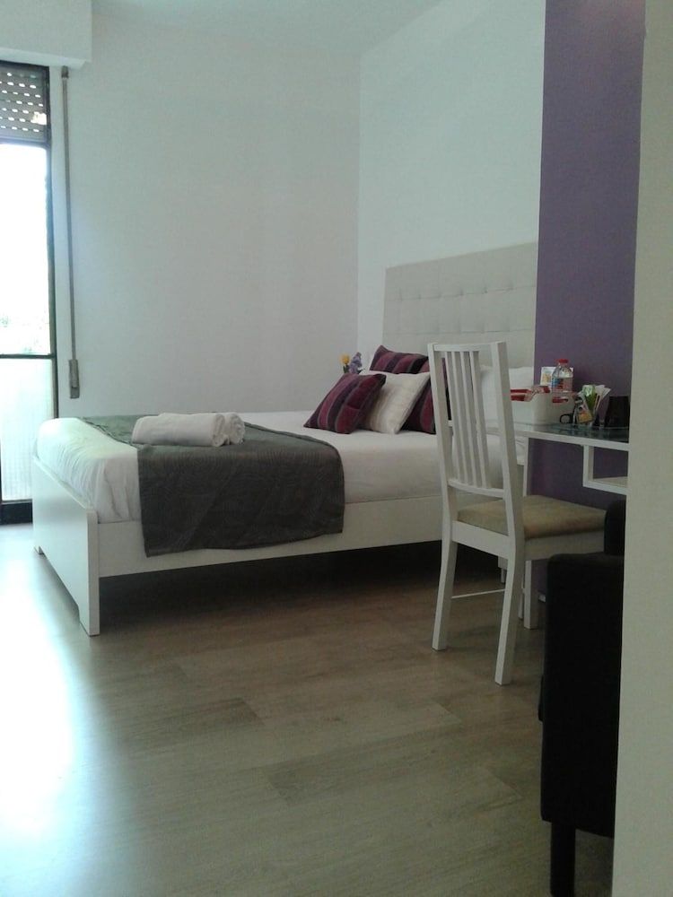 undefined Brustar Sagrada Familia 8