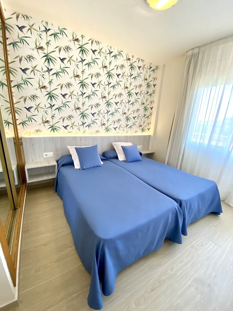 Apartment, 2 Bedrooms, Balcony