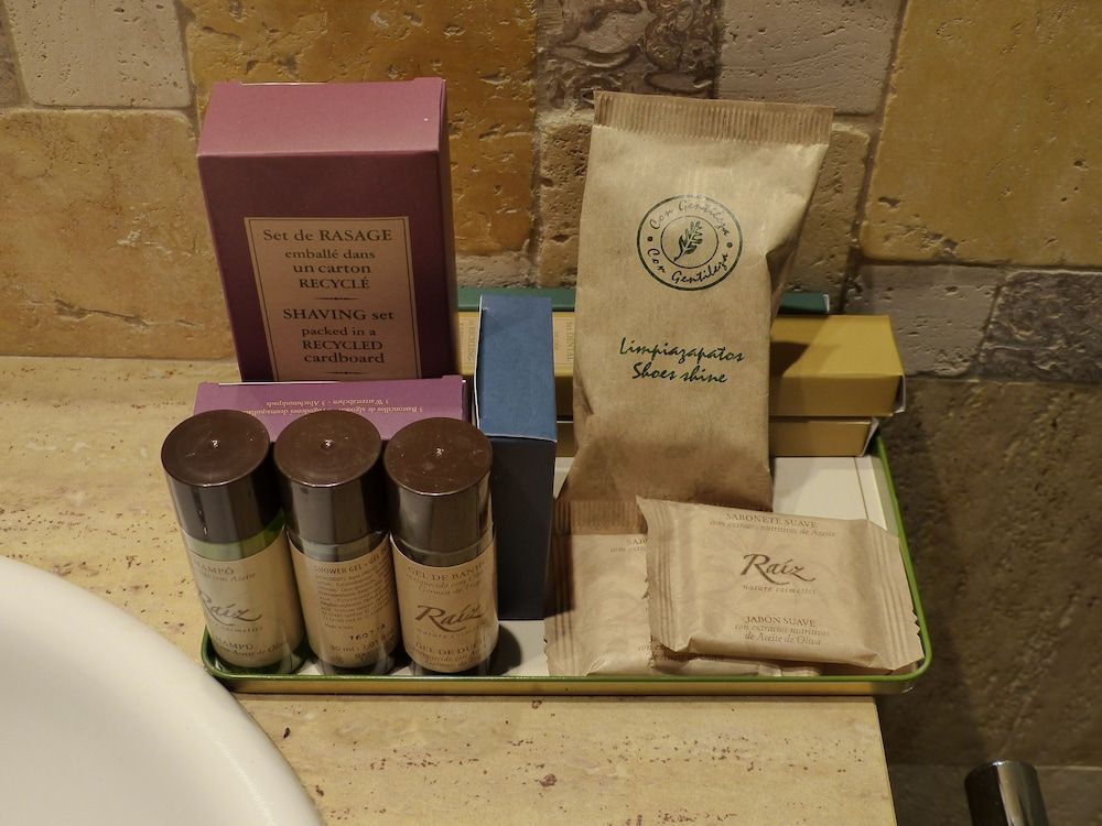 Hostería del Arco Triple Room 5