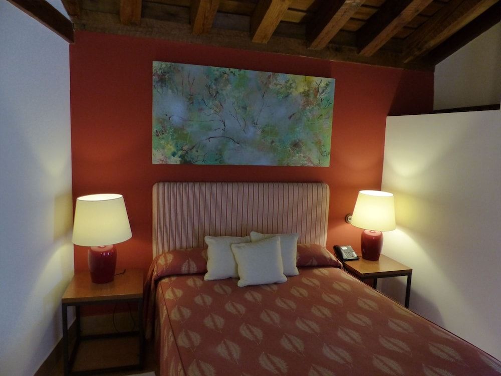 Hostería del Arco Triple Room