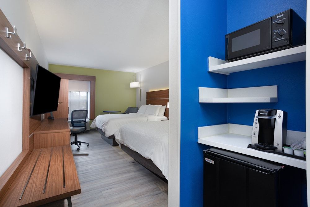 Standard Room, 2 Queen Beds