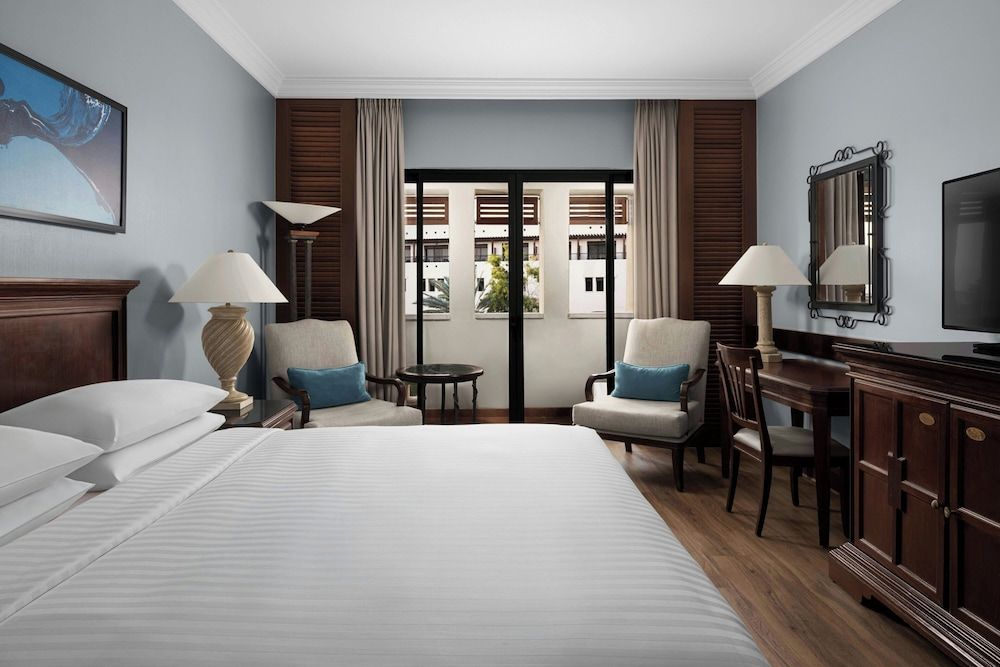 Dead Sea Marriott Resort & Spa Deluxe Room, 1 King Bed