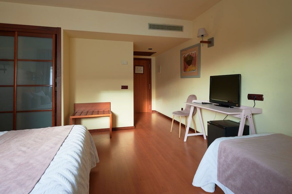 Ramblas Vendrell Triple Room 24