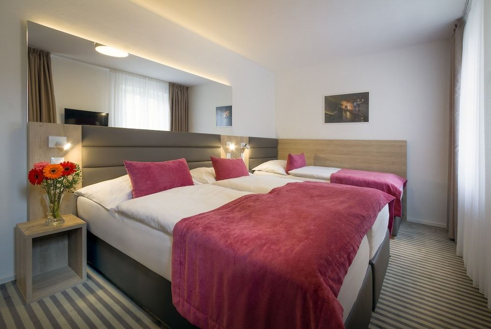 undefined Hotel White Lion 2