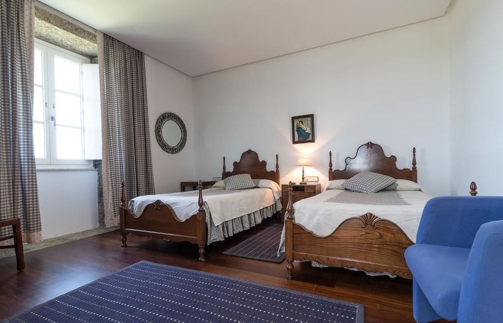 Pazo de Sedor Twin Room 3