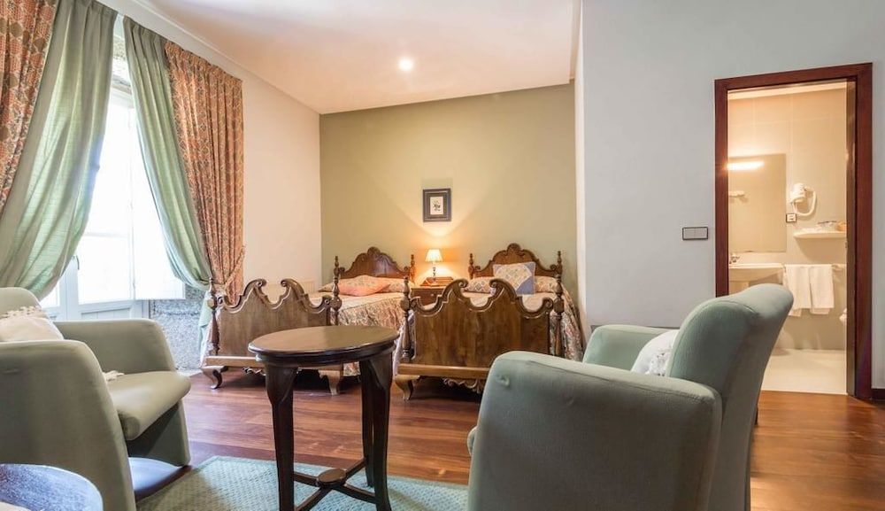 Pazo de Sedor Twin Room 10