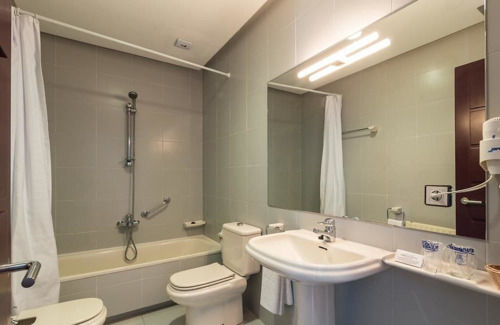 Pazo de Sedor Twin Room 9