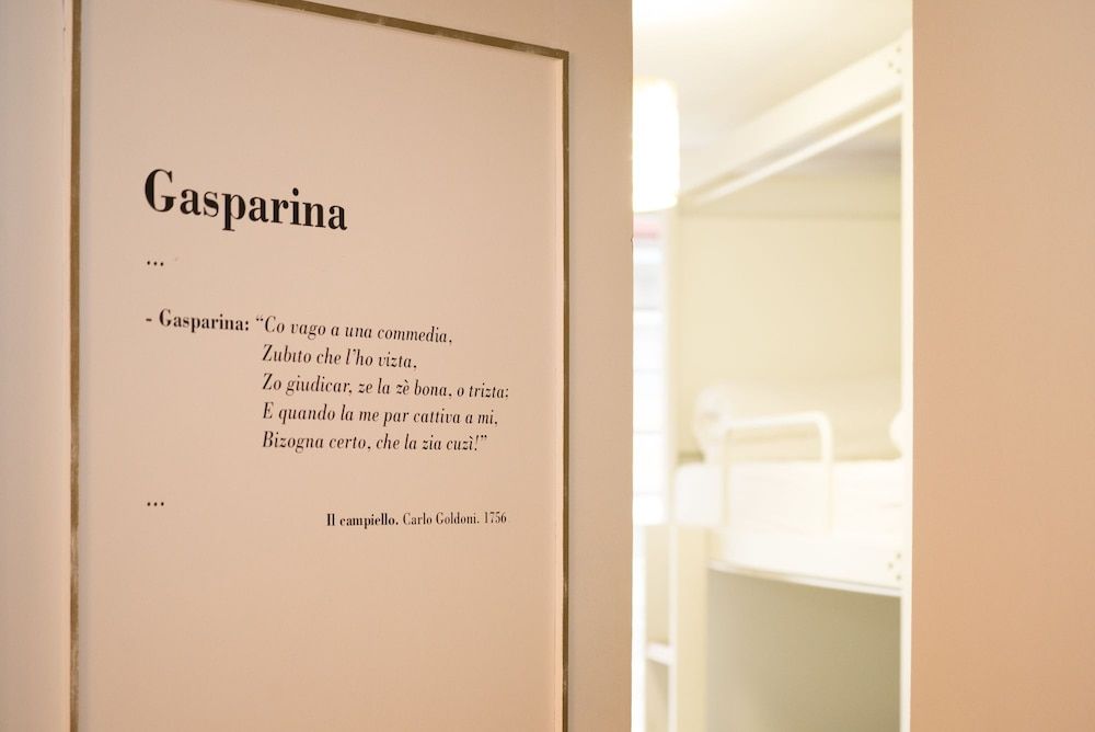 undefined Pars Teatro Hostel 8