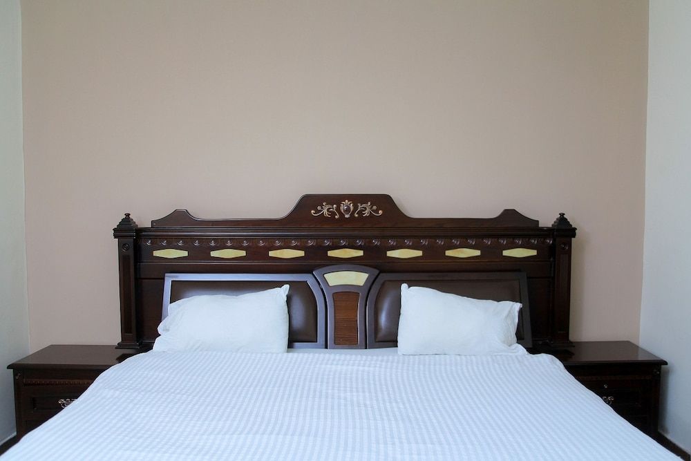 undefined Bnow Hotel 6