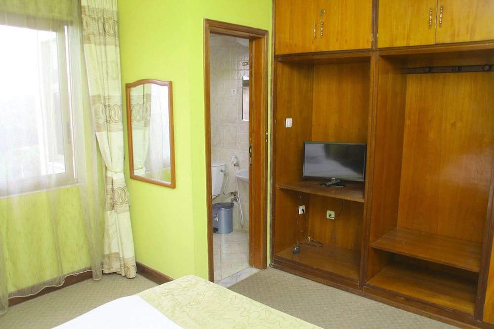 Damu Hotel Standard Double Room 5