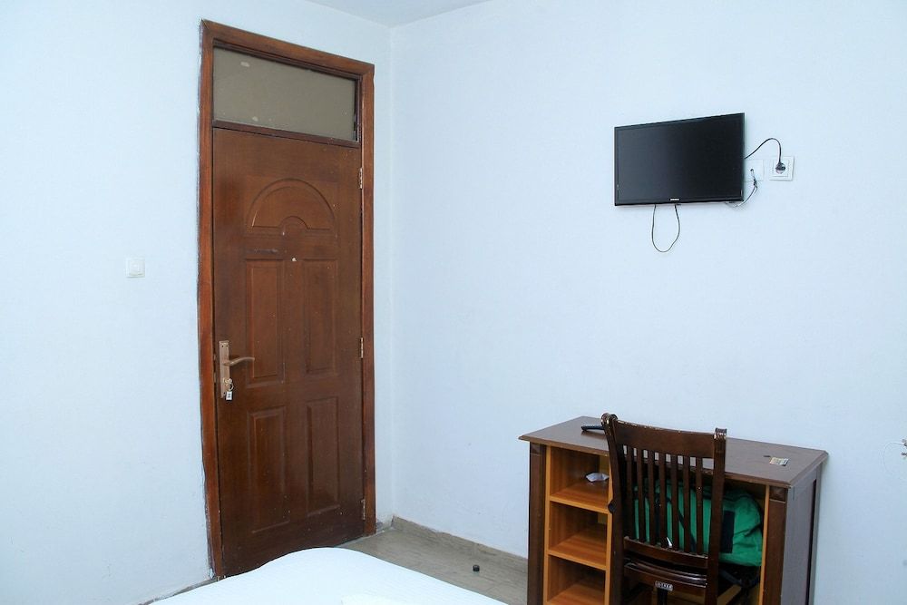 undefined Abyssinia Guest House No. 1 2