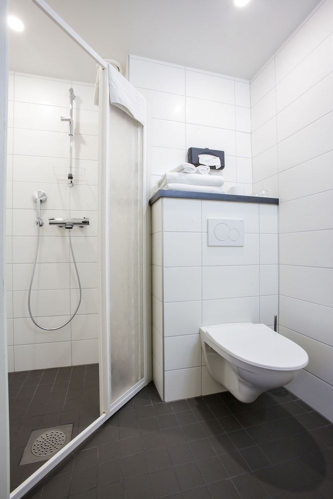 Pietarsaaren Kaupunginhotelli Business Twin Room 12