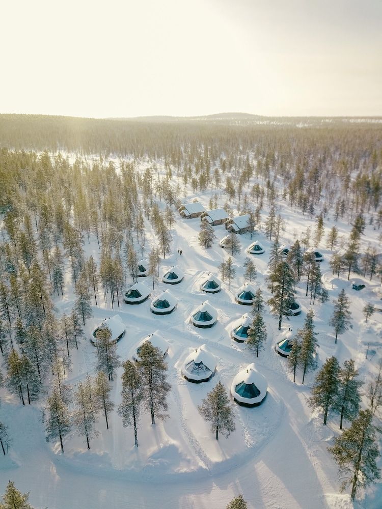 Wilderness Hotel Muotka & Igloos Aurora Cabin 7