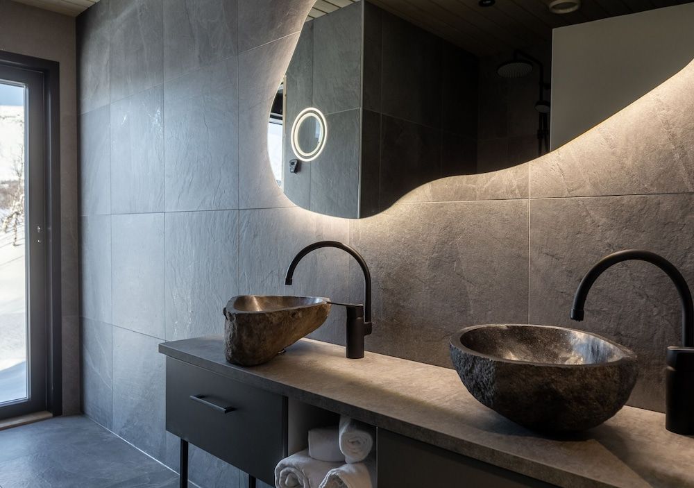 Suite with sauna and jacuzzi