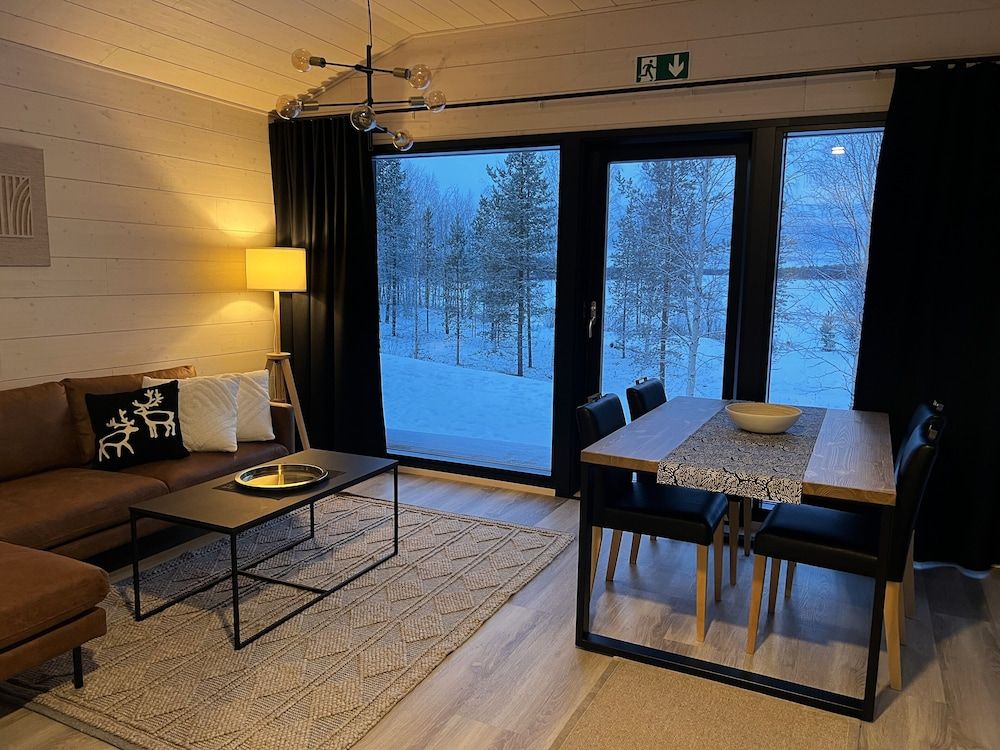 Wilderness Hotel Nellim & Igloos Arctic Lake Villa 3