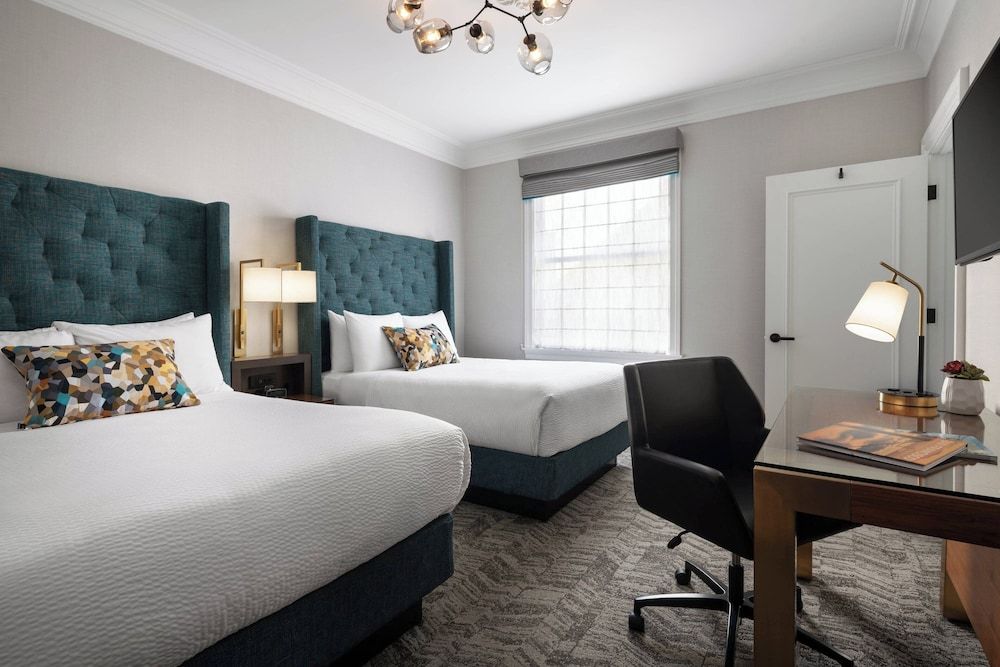 undefined Courtyard by Marriott San Francisco Downtown/Van Ness Ave. 4