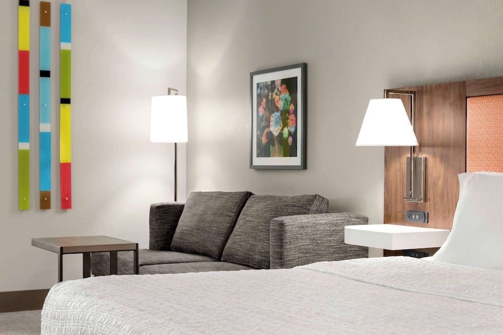 Studio, 1 King Bed with Sofa bed, Non Smoking