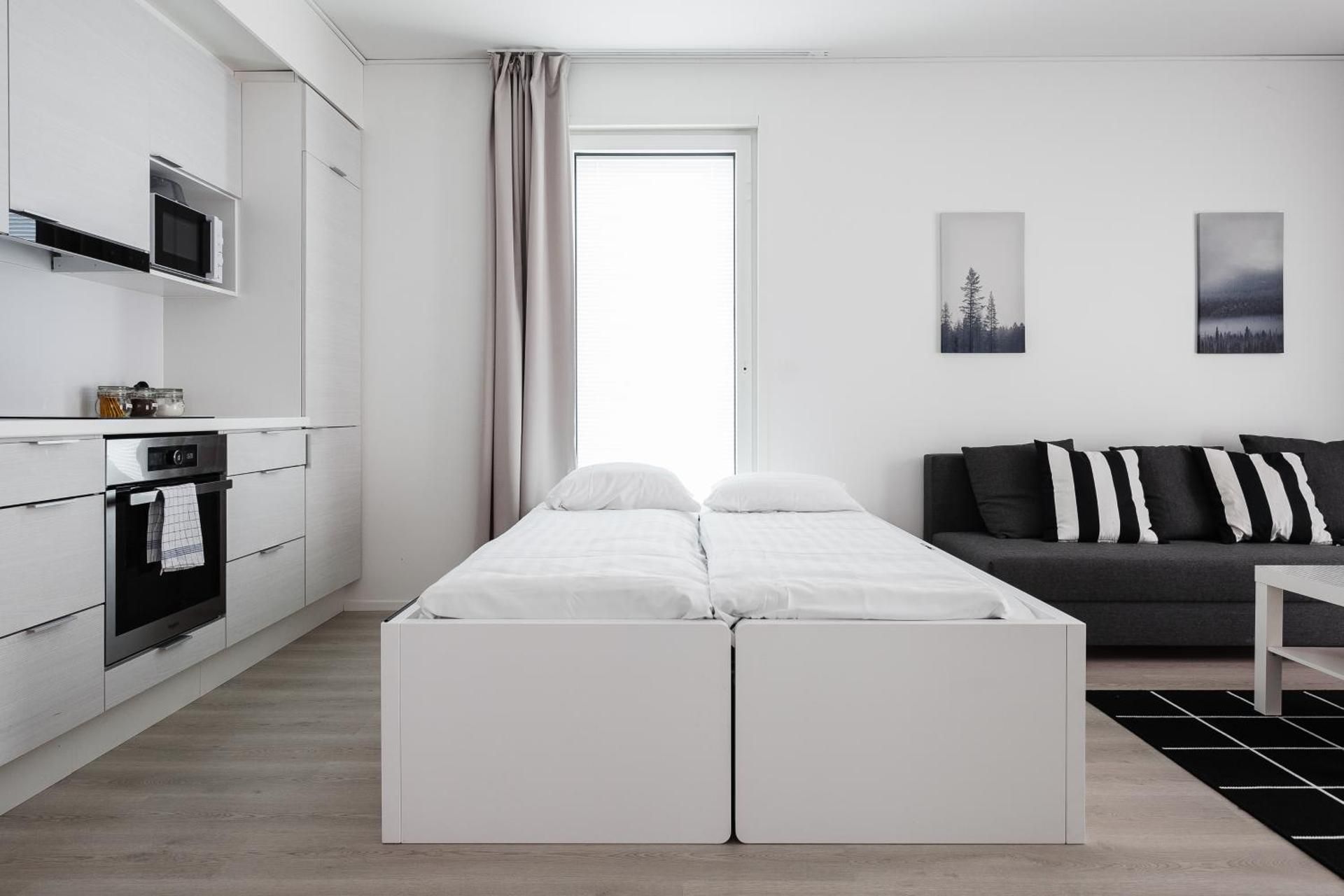 One-Bedroom Apartment with Balcony